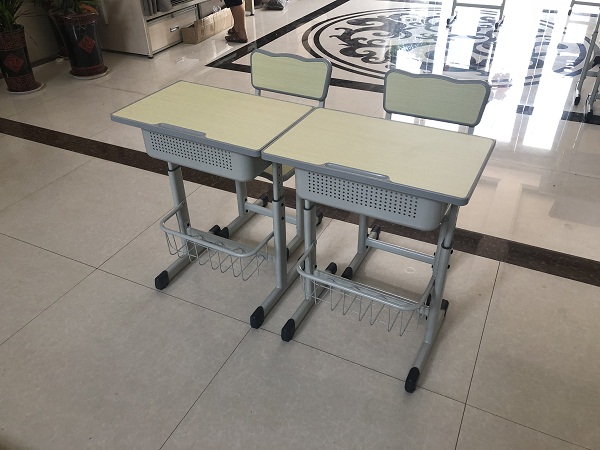 采購(gòu)學(xué)生課桌椅時(shí)必須注意的地方有哪些？